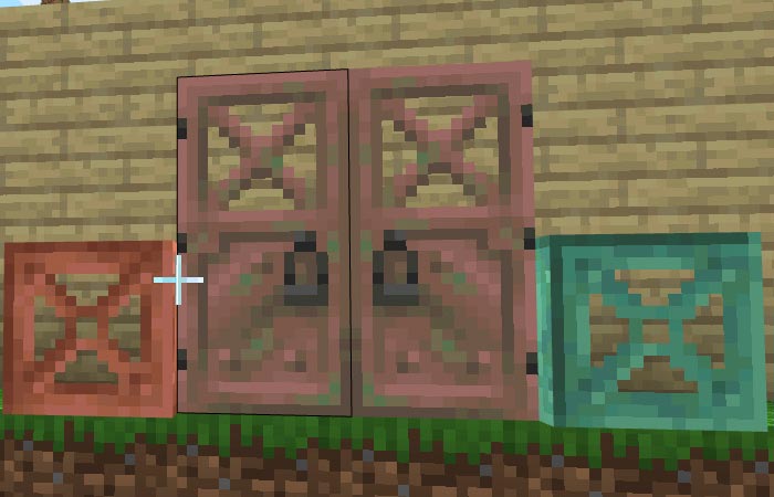 酸化させた銅のドアとトラップドア